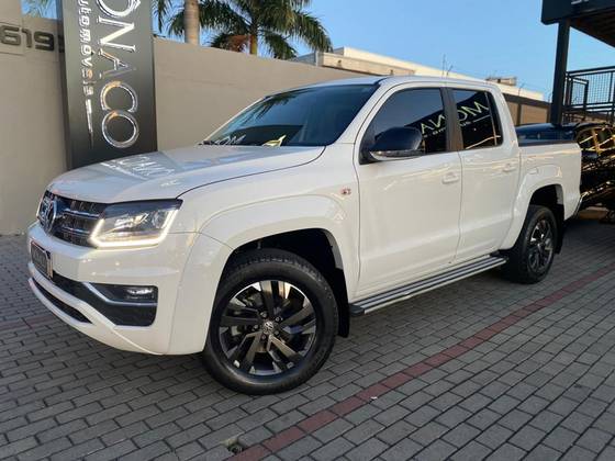 VOLKSWAGEN AMAROK 3.0 V6 TDI DIESEL HIGHLINE CD 4MOTION AUTOMÁTICO